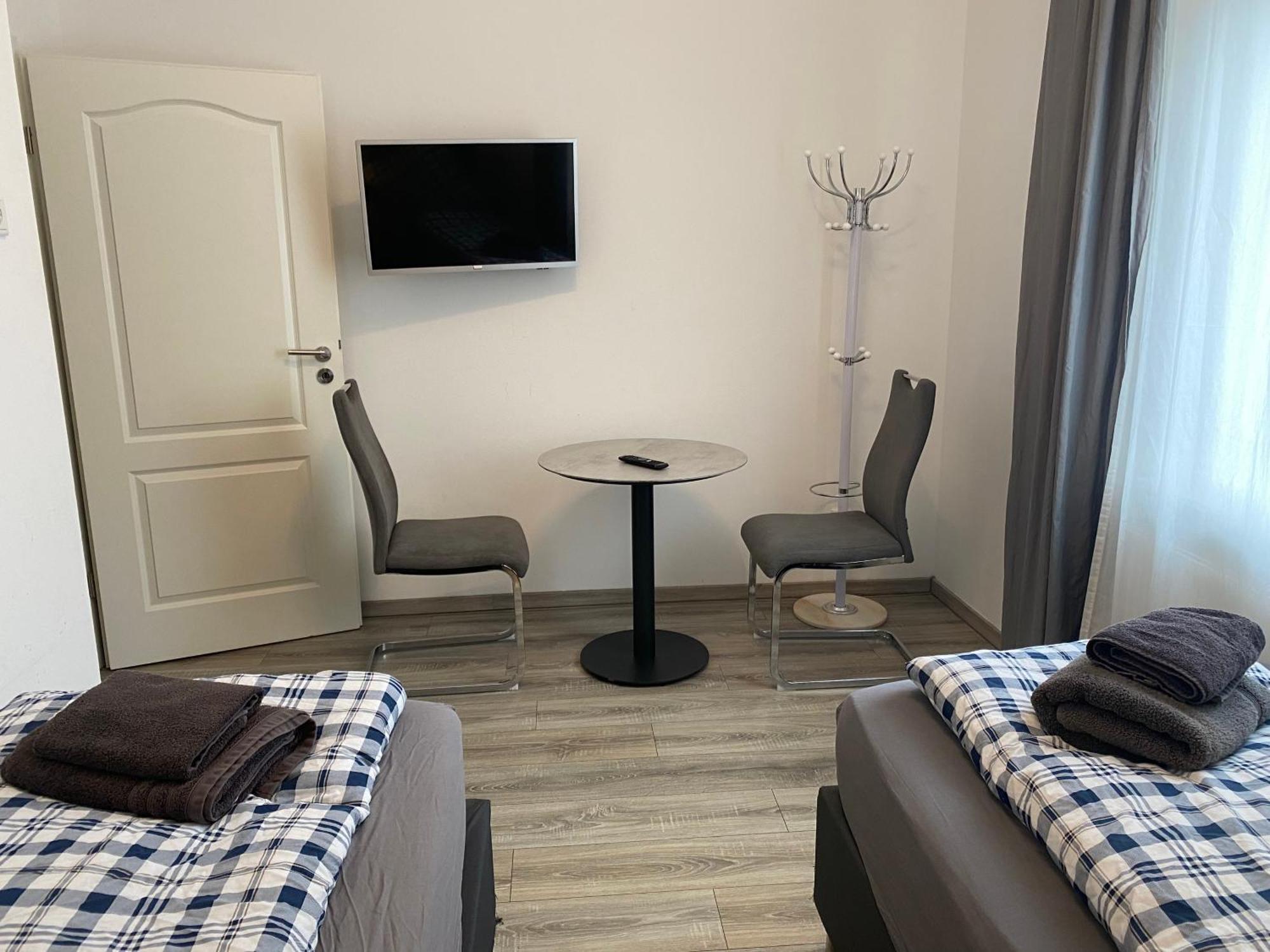 Apartments - Free Parking - Wifi - Kitchen Essen Eksteriør bilde