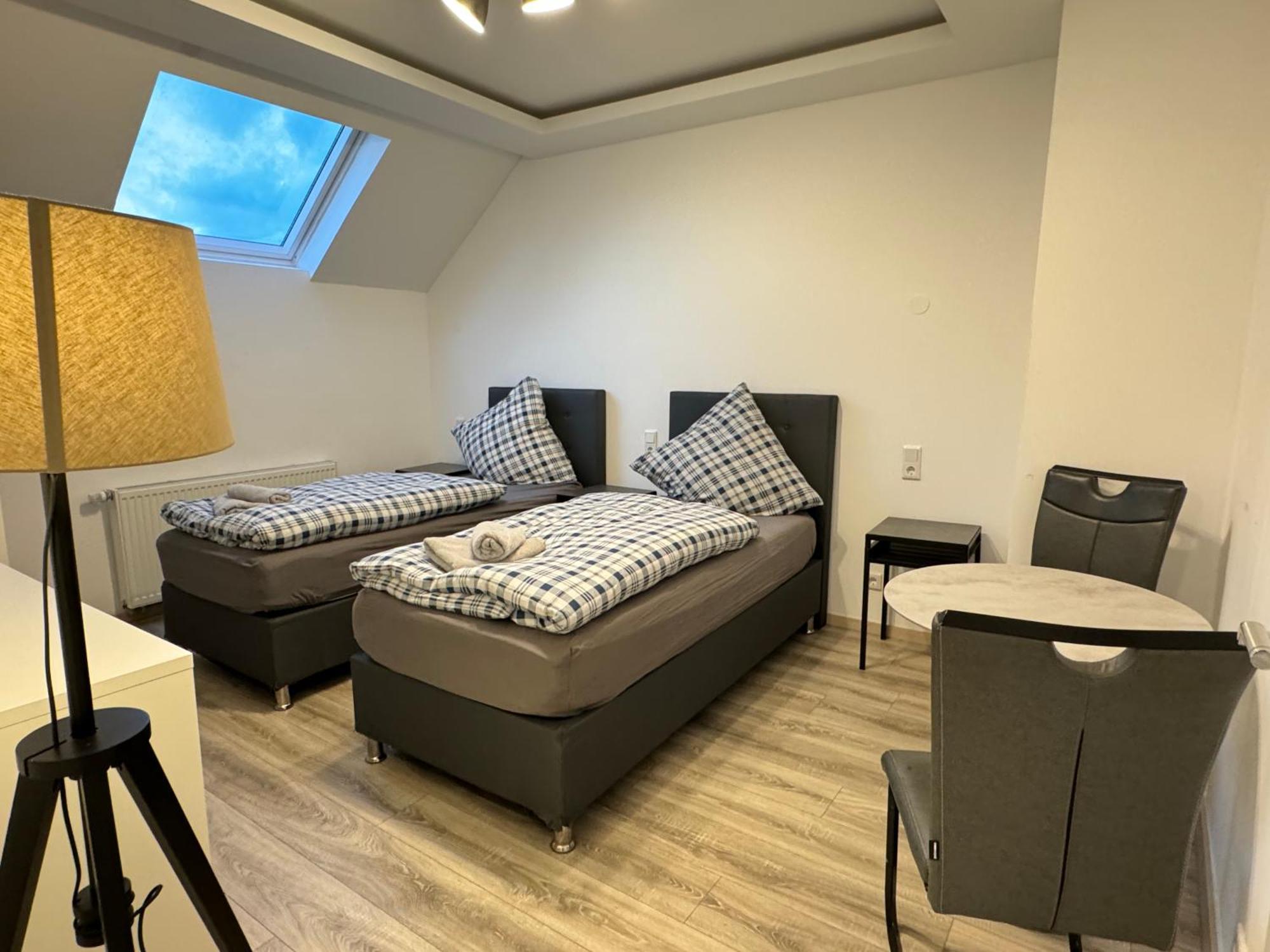 Apartments - Free Parking - Wifi - Kitchen Essen Eksteriør bilde