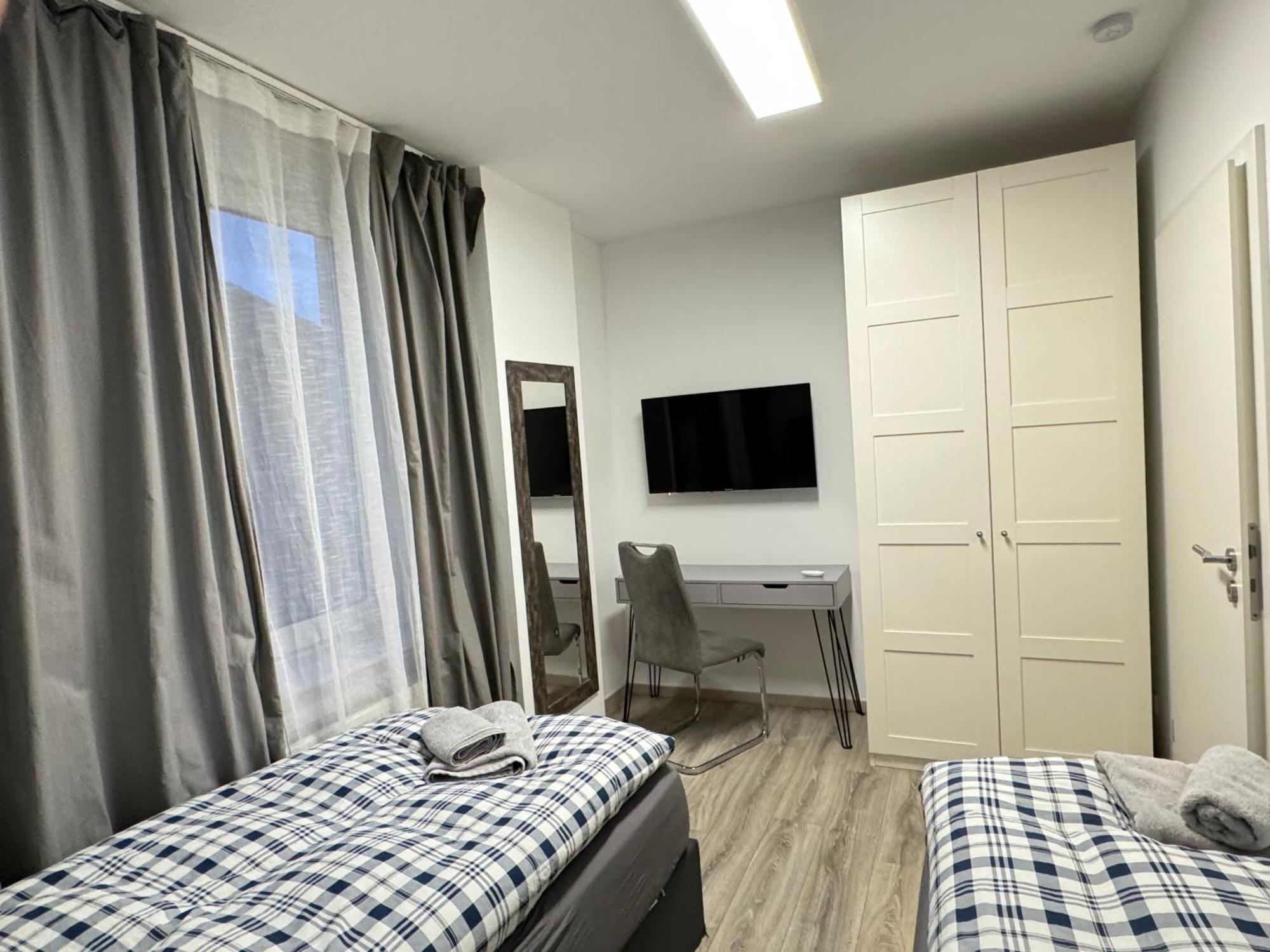 Apartments - Free Parking - Wifi - Kitchen Essen Eksteriør bilde
