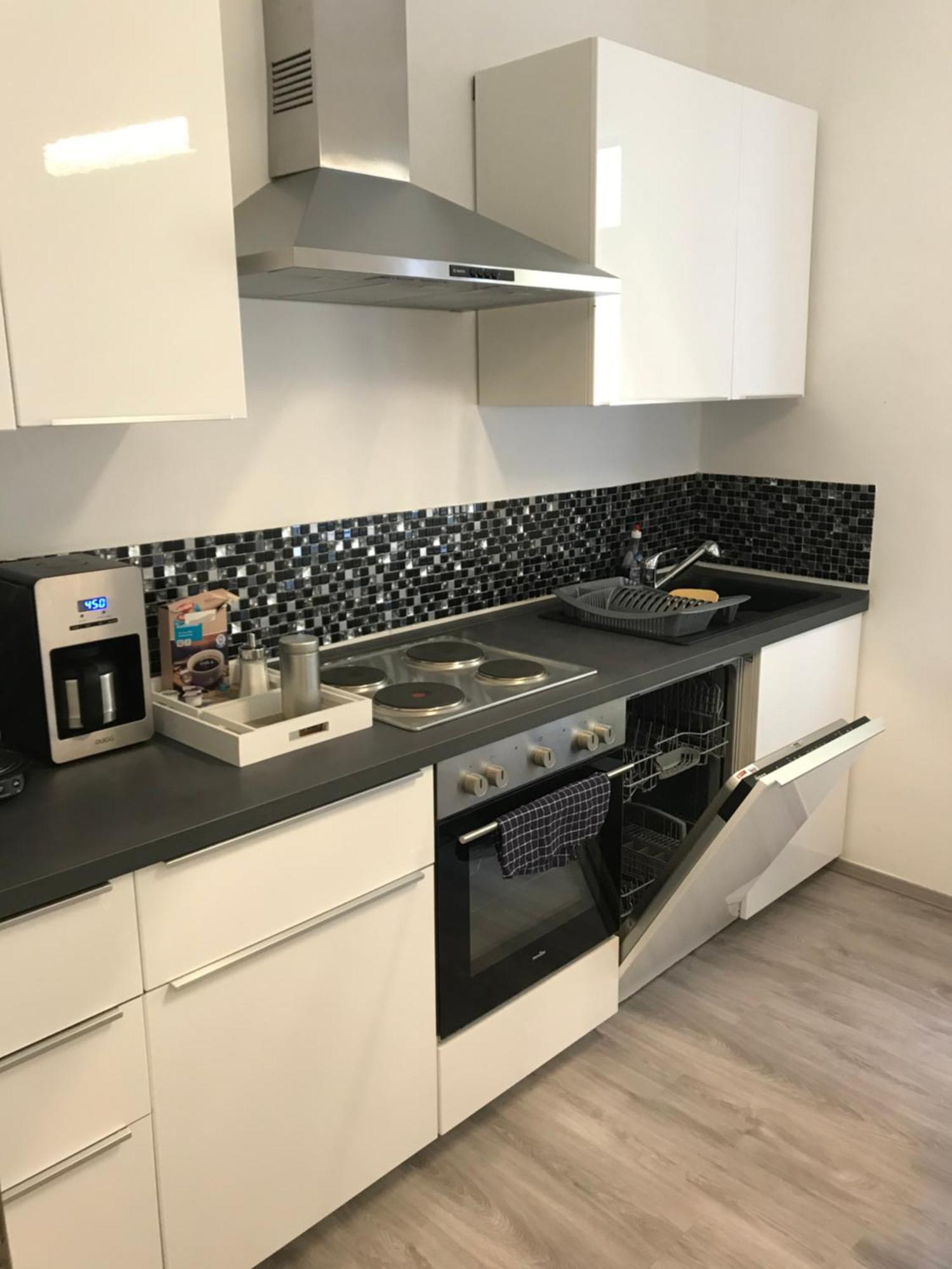 Apartments - Free Parking - Wifi - Kitchen Essen Eksteriør bilde
